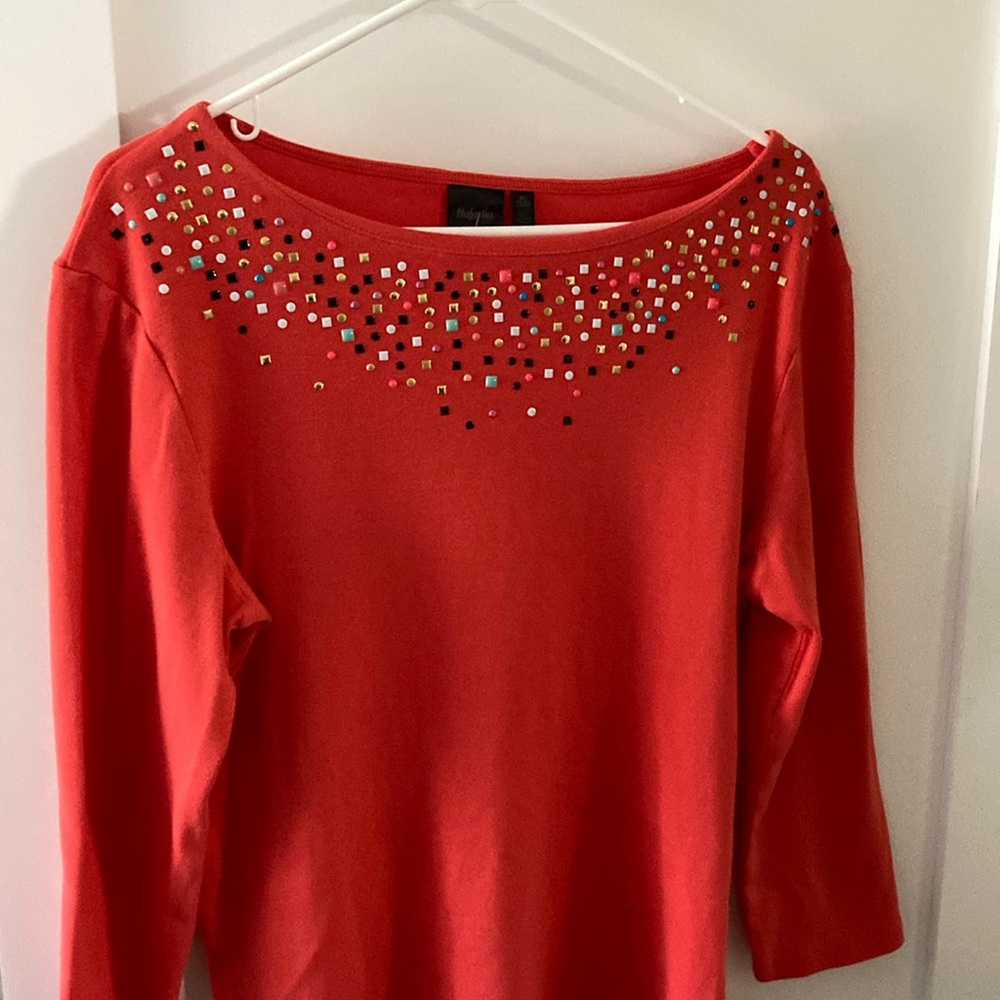 Women's coral 3/4 sleeve shirt